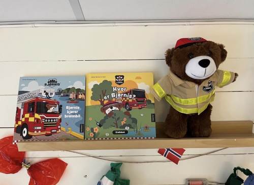 Bjørnis-litteratur og selveste Bjørnis!